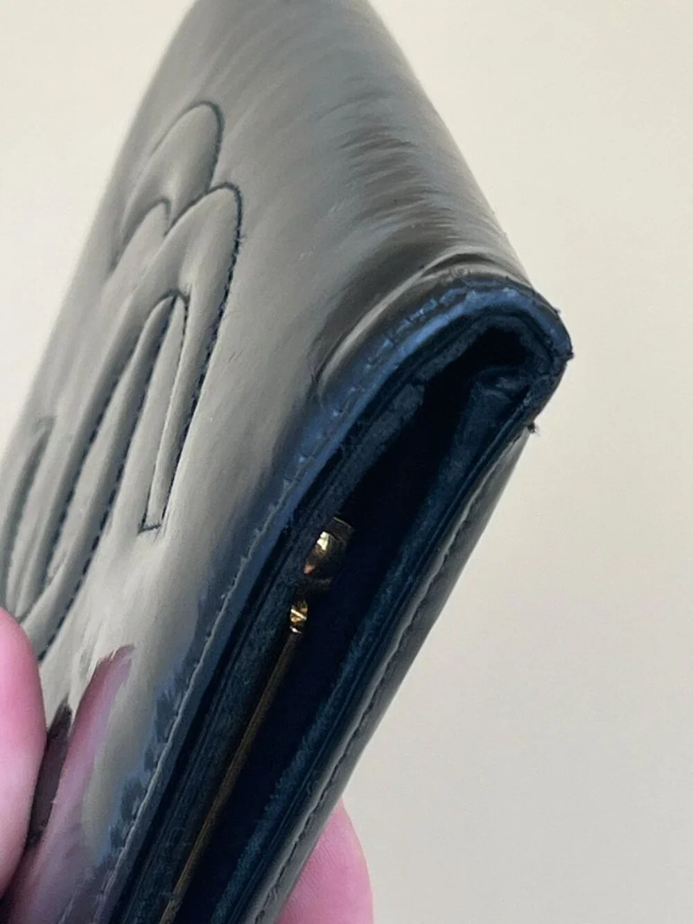 Title: CHANEL Vintage Black Patent Leather CC Logo Long Wallet Kisslock Coin Mad